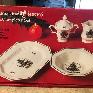 Nikki Christmas dishes